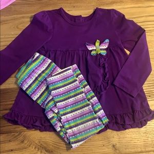 Matching tunic and legging set 🦋